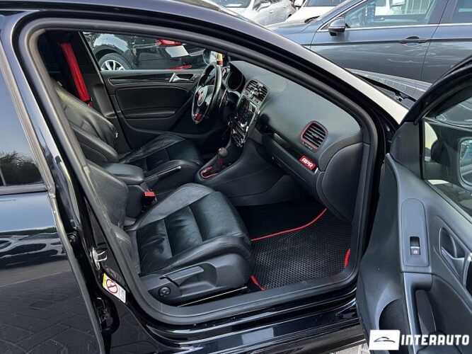 Volkswagen Golf GTI 37 volkswagen Golf GTI 2010