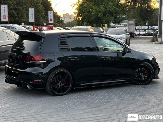 Volkswagen Golf GTI 33 volkswagen Golf GTI 2010