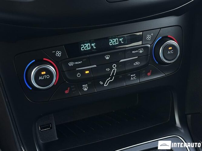 ford Focus 2016
