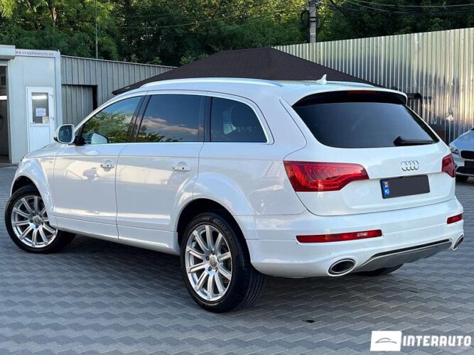 Audi Q7 33 audi Q7 2014