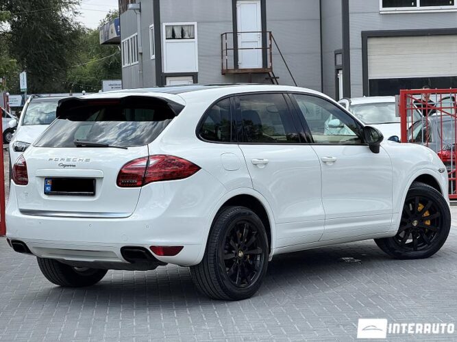 Porsche Cayenne 33 porsche Cayenne 2010