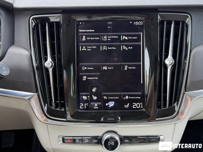 Volvo V 90 Cross Country 46 volvo V 90 Cross Country 2017