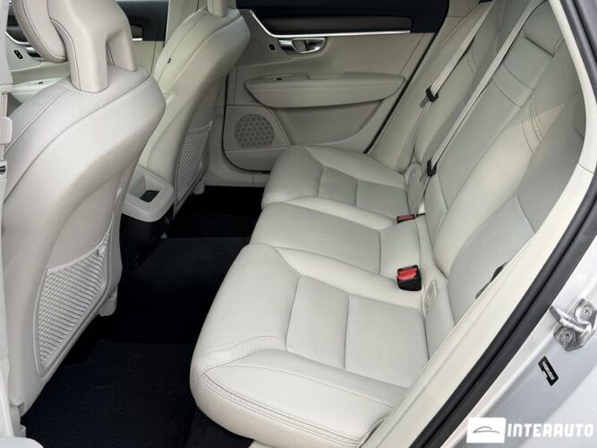 Volvo V 90 Cross Country 52 volvo V 90 Cross Country 2017