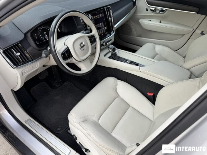 Volvo V 90 Cross Country 40 volvo V 90 Cross Country 2017