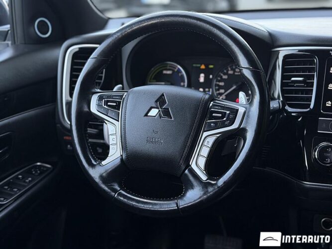 Mitsubishi Outlander 48 mitsubishi Outlander 2019