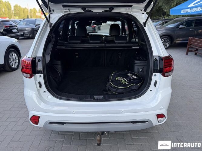 Mitsubishi Outlander 39 mitsubishi Outlander 2019