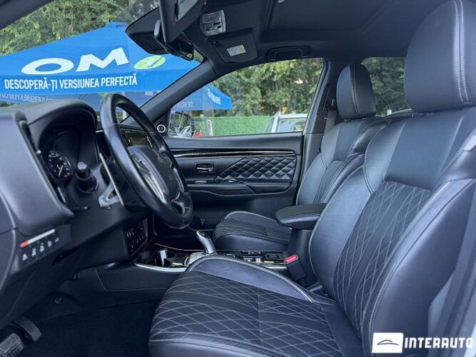 Mitsubishi Outlander 44 mitsubishi Outlander 2019