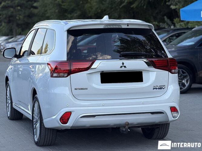 Mitsubishi Outlander 36 mitsubishi Outlander 2019