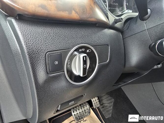 Mercedes B 180 46 mercedes B 180 2012