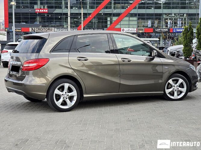 Mercedes B 180 32 mercedes B 180 2012