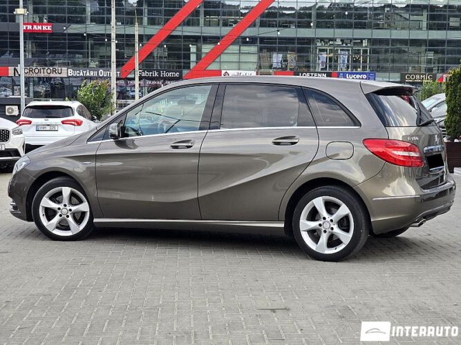 Mercedes B 180 33 mercedes B 180 2012