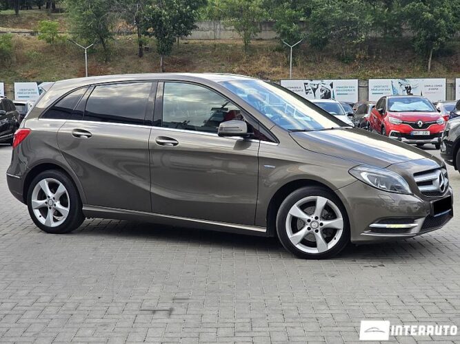 Mercedes B 180 2012 doar la InterAuto