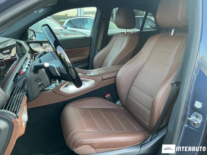 Mercedes GLE Coupe 300d 42 mercedes GLE Coupe 300d 2025