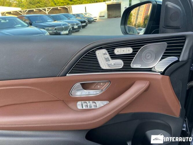 Mercedes GLE Coupe 300d 41 mercedes GLE Coupe 300d 2025