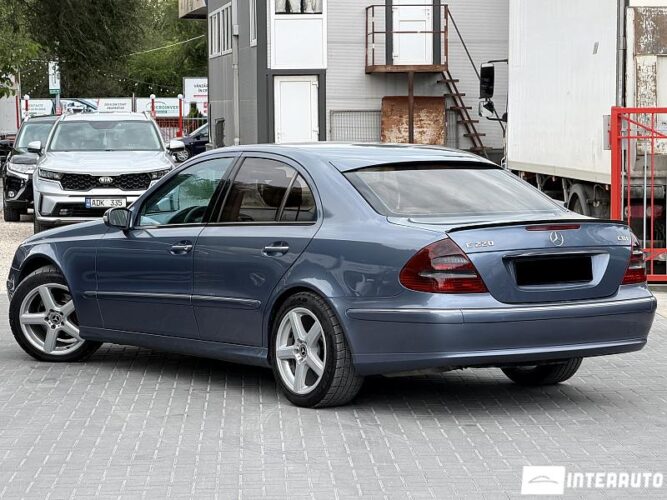 mercedes E 220 2003