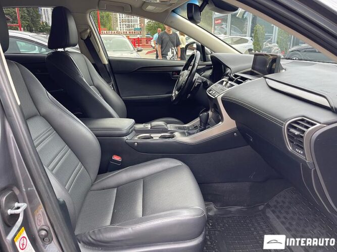 lexus NX 200T 2017