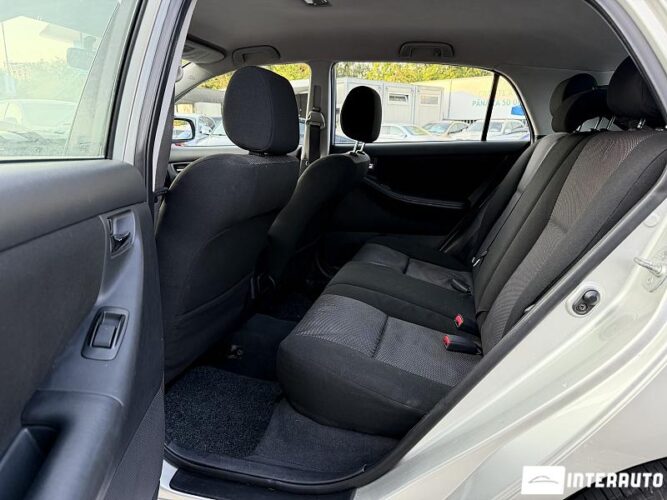 toyota Corolla 2005