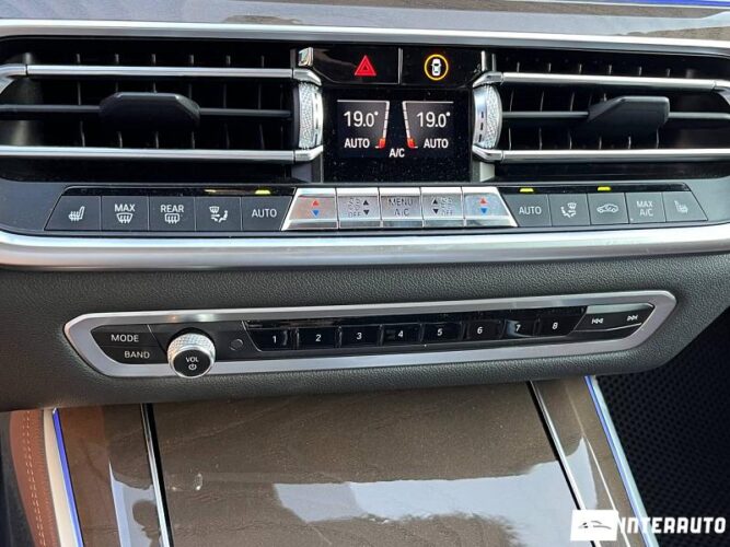 BMW X5 4.0i 49 bmw X5 4.0i 2021