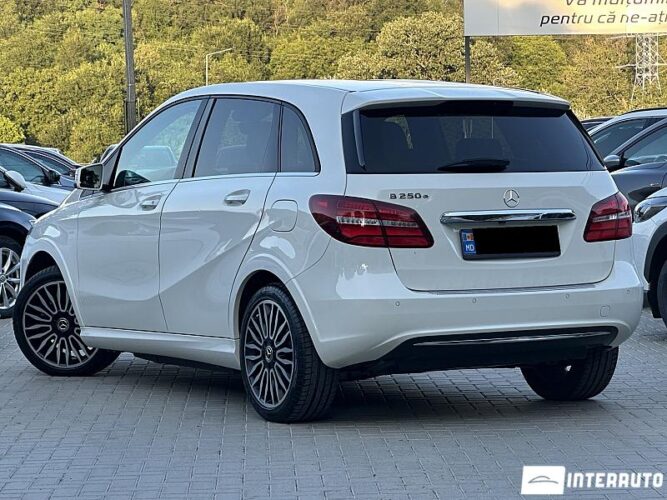 mercedes B 250E 2017