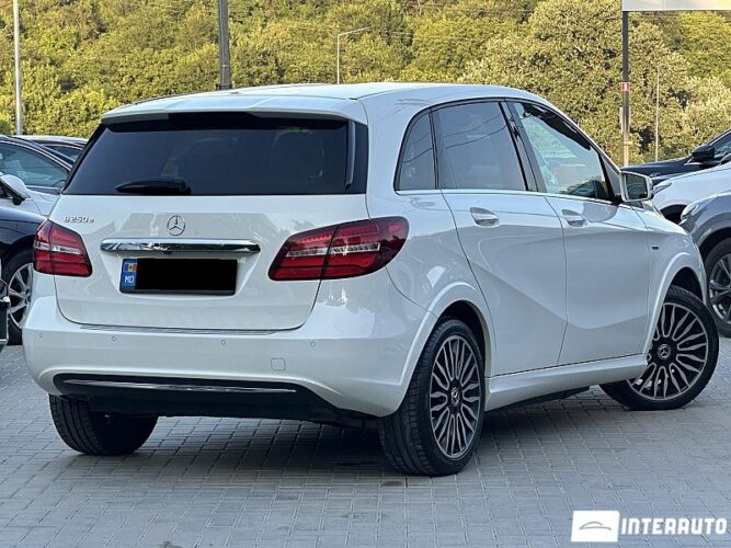 mercedes B 250E 2017