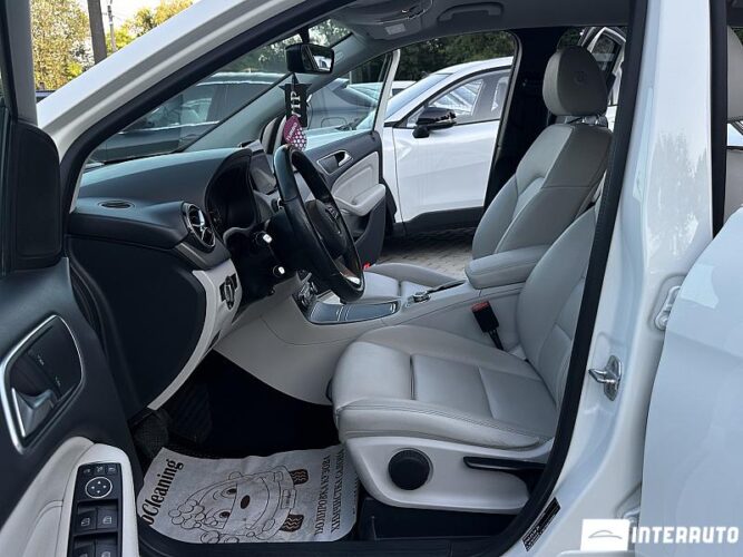 mercedes B 250E 2017