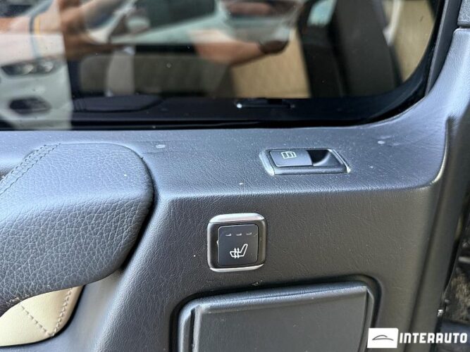 Mercedes G 500 54 mercedes G 500 2013