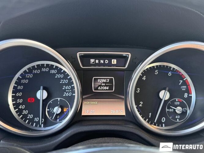 Mercedes G 500 47 mercedes G 500 2013