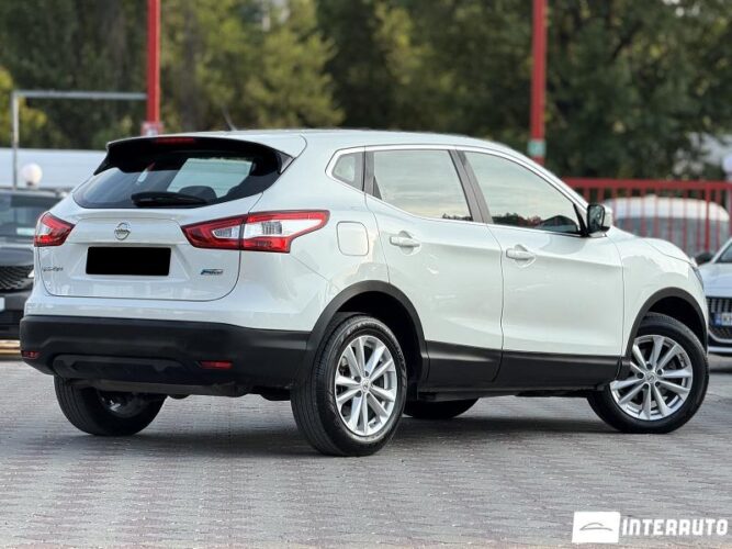 nissan Qashqai 2015