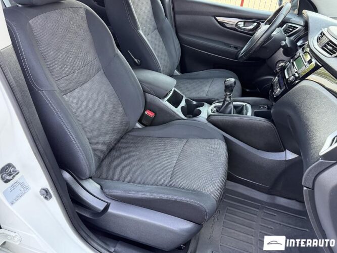 nissan Qashqai 2015