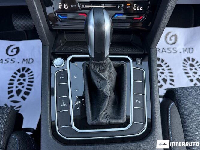 volkswagen Passat GTE 2021