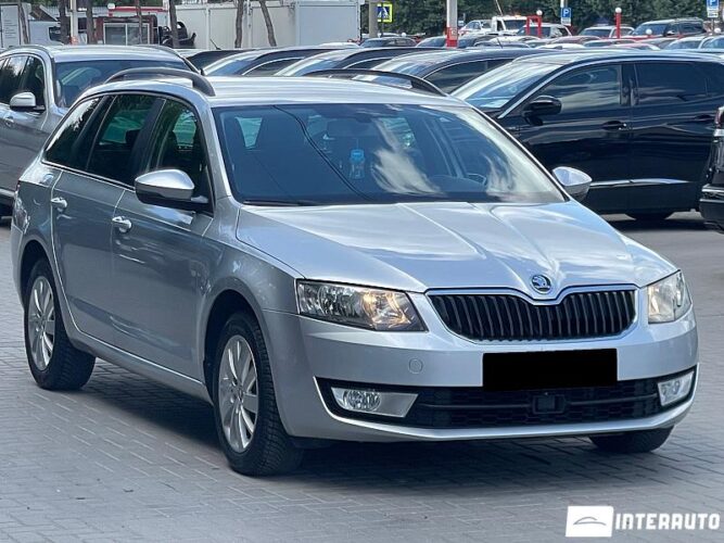 Skoda Octavia 2104 doar la InterAuto