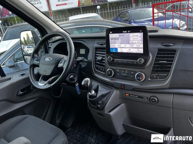 Ford Transit 32 ford Transit 2020