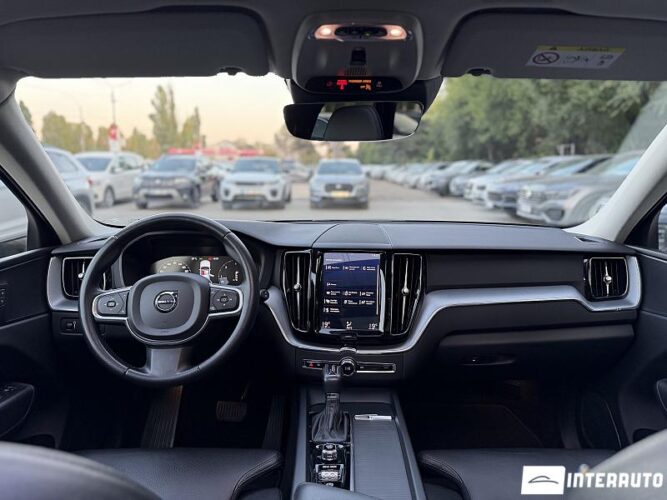 volvo XC 60 2019