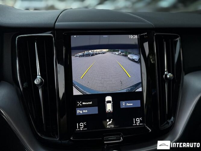 volvo XC 60 2019