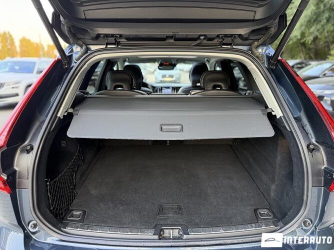 volvo XC 60 2019