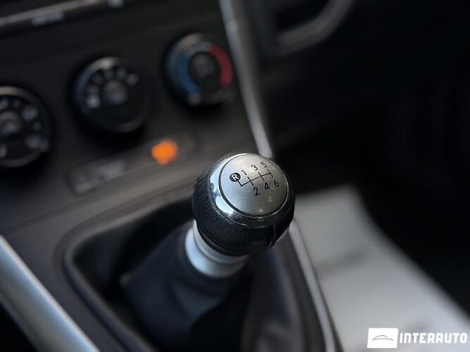 toyota Auris 2011