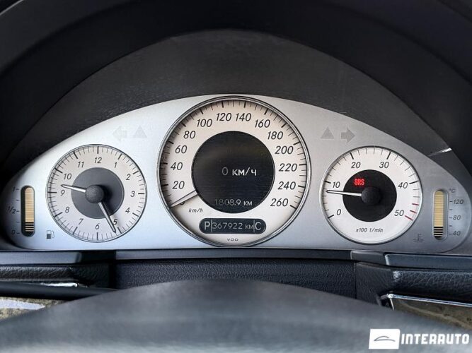 Mercedes E 220 37 mercedes E 220 2007