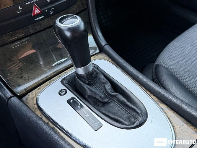 Mercedes E 220 41 mercedes E 220 2007