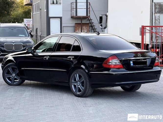 Mercedes E 220 32 mercedes E 220 2007