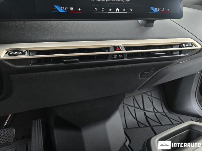 BMW iX xDrive50 52 bmw iX xDrive50 2024