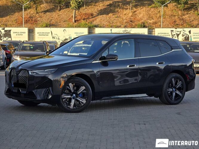 BMW iX xDrive50 41 bmw iX xDrive50 2024
