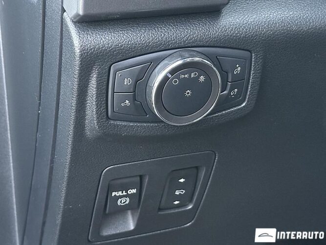 Ford F150 44 ford F150 2020