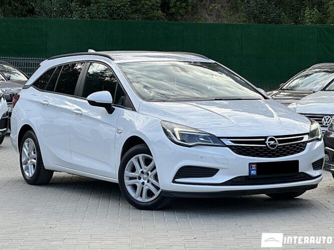 Opel Astra 2017 doar la InterAuto