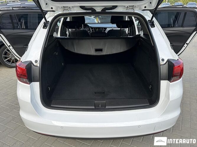 opel Astra 2017