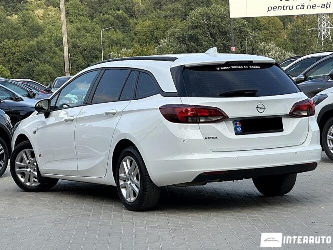 opel Astra 2017