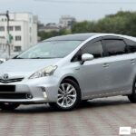 Toyota Prius Plus / V 2013