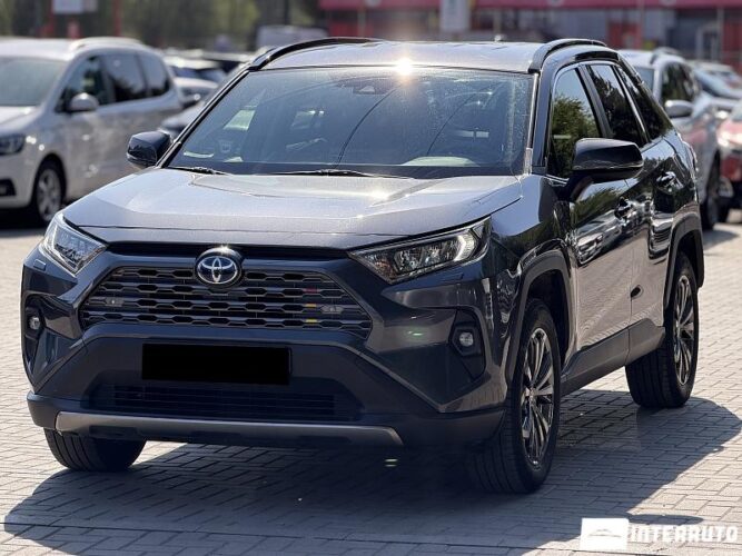 Toyota Rav-4 2022 doar la InterAuto