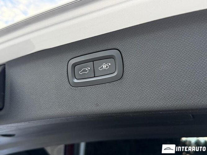 Volvo XC 90 53 volvo XC 90 2018