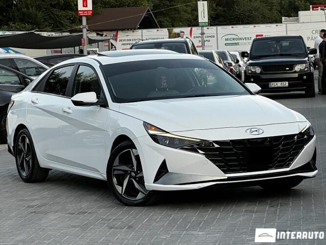 hyundai Elantra 2022