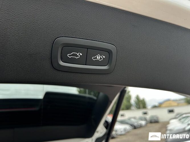 Volvo XC 40 61 volvo XC 40 2023